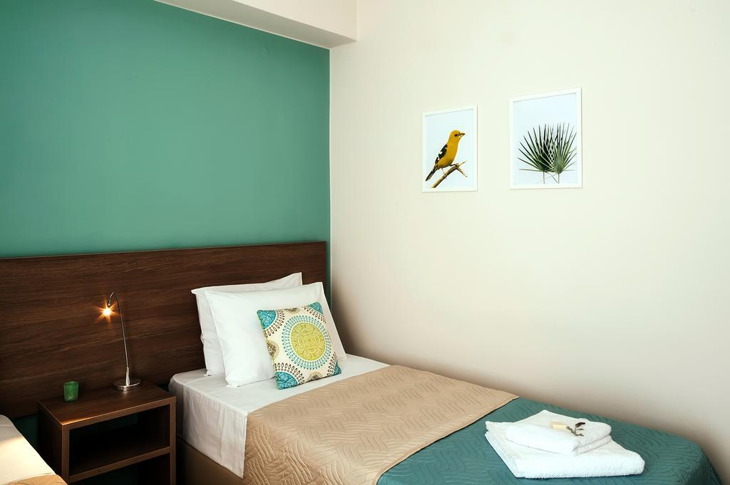 Chania Top Spot Flat *